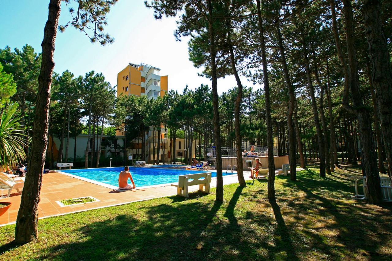 Rialto Apartment Bibione Exterior photo
